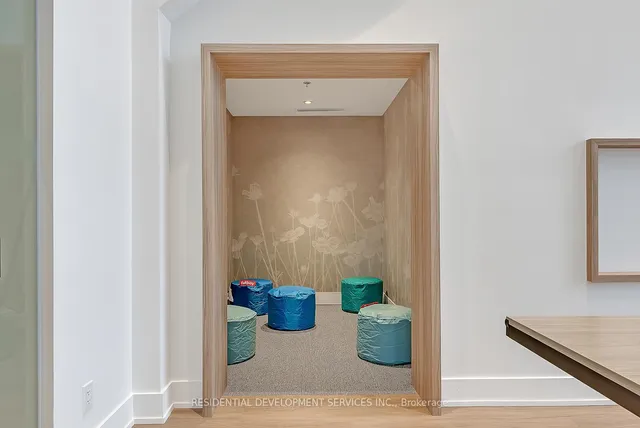 Additional image 7 of 3100 Keele St Unit 1207