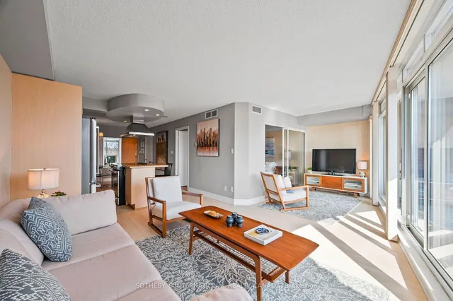 Additional image 22 of 550 Queens Quay West Quay Unit 326