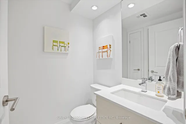 Additional image 25 of 400 Adelaide St Unit PH1