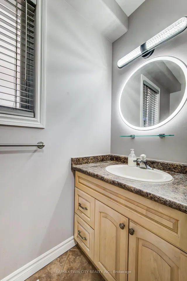 Additional image 19 of 144 Udvari Cres