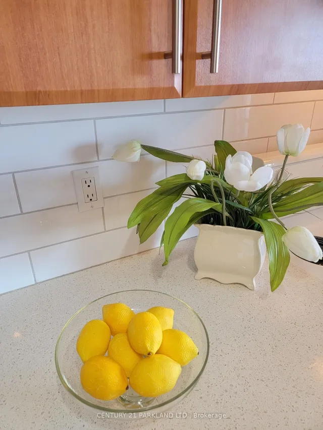 Additional image 6 of 1 Massey Sq Unit 2015