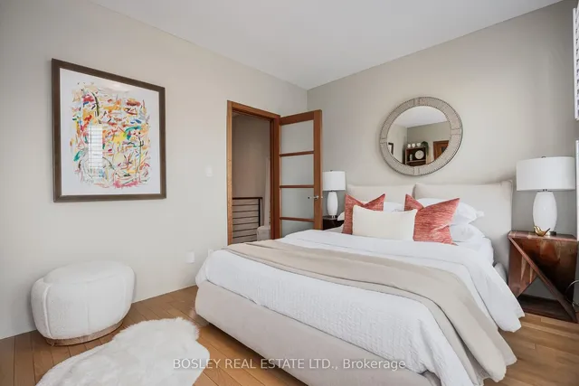 Additional image 30 of 32 Melville Ave