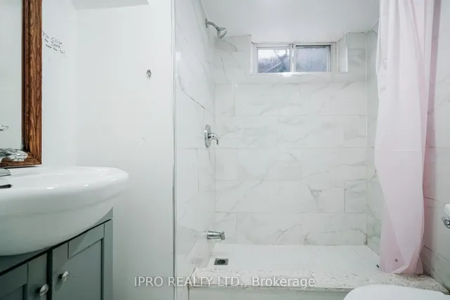 Additional image 28 of 8 Chandler Dr