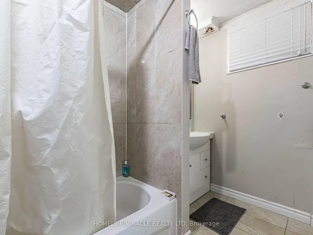 Additional image 38 of 10 Madison St