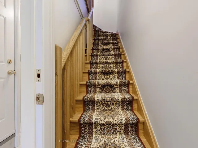 Additional image 34 of 53 Stanhope Ave