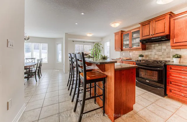 Additional image 13 of 159 Riehm St