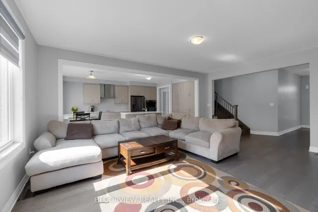 Additional image 8 of 594 Queen Mary Dr