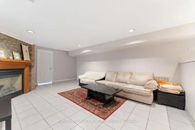 Additional image 41 of 22 Bowman Ave