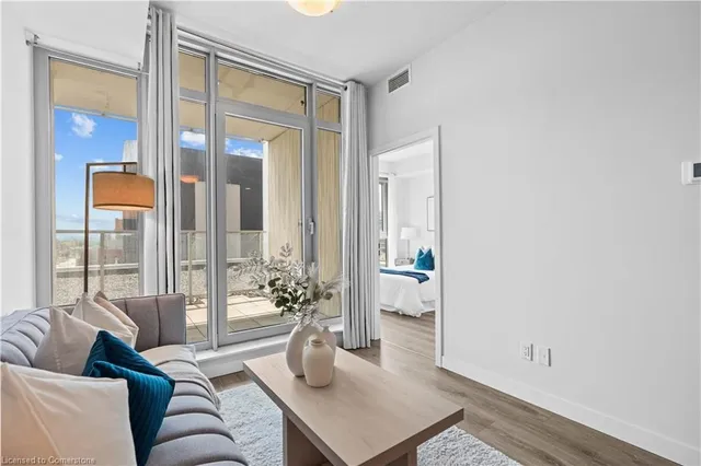 Additional image 9 of 60 Frederick St Unit 712