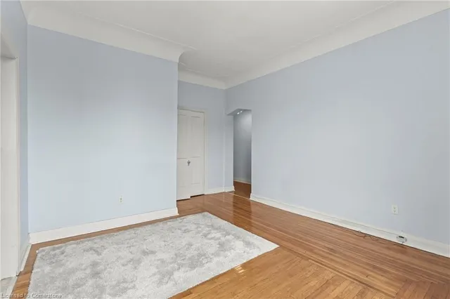 Additional image 26 of 17 Webber Ave