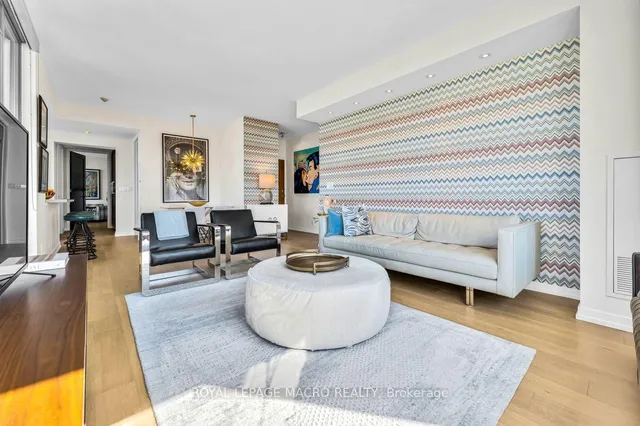 Additional image 14 of 33 Lombard St Unit 4302