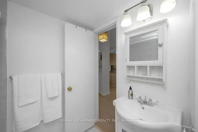 Additional image 19 of 101 Bristol Rd Unit 224