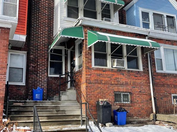 2608 S 60th St, Philadelphia, PA 19142