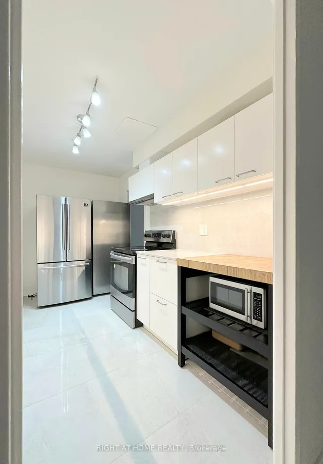 Additional image 3 of 4001 Don Mills Rd Unit 219