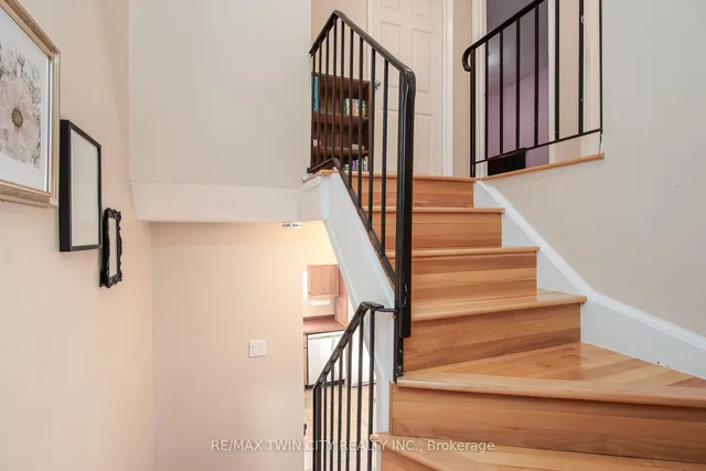 Additional image 33 of 634 Strasburg Rd Unit 32