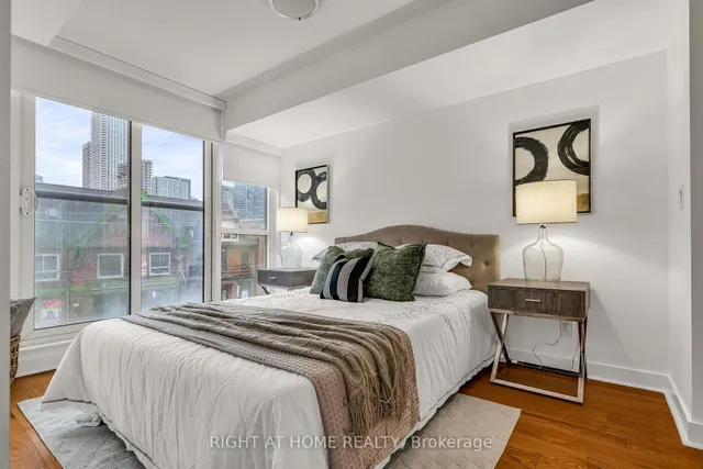 Additional image 25 of 320 Richmond St Unit 305