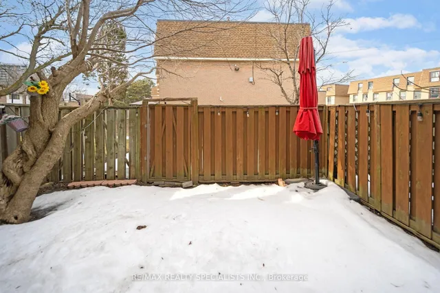 Additional image 45 of 308 Fleetwood Cres