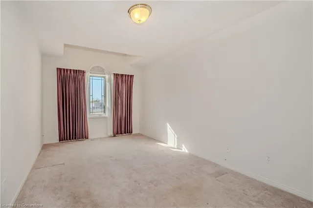 Additional image 18 of 50 Midland Dr Unit 26