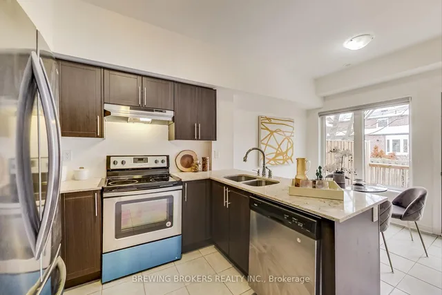 Additional image 10 of 5 Eaton Park Lane Unit 7