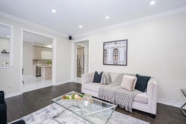 Additional image 10 of 27 Messina Ave