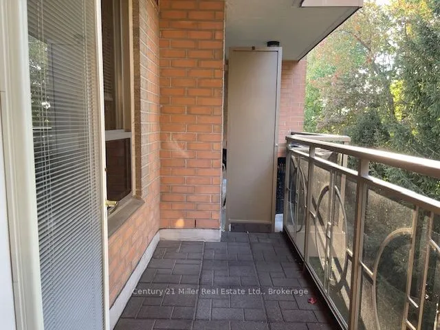 Additional image 8 of 100 Burloak Dr Unit 2407
