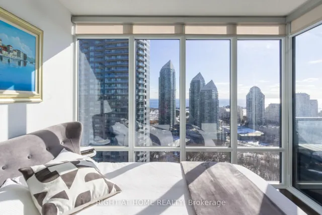 Additional image 28 of 88 Park Lawn Rd Unit 2605