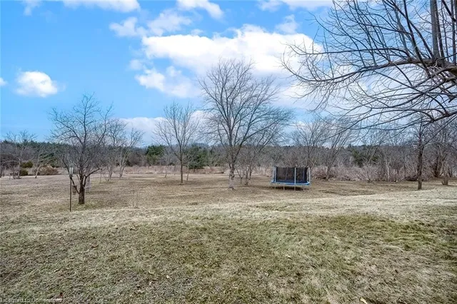 Additional image 42 of 85 Gennela Sq