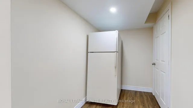 Additional image 35 of 141 PONYMEADOW Terr