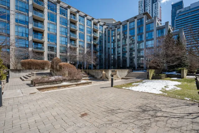 Additional image 39 of 18 Beverley St Unit 322