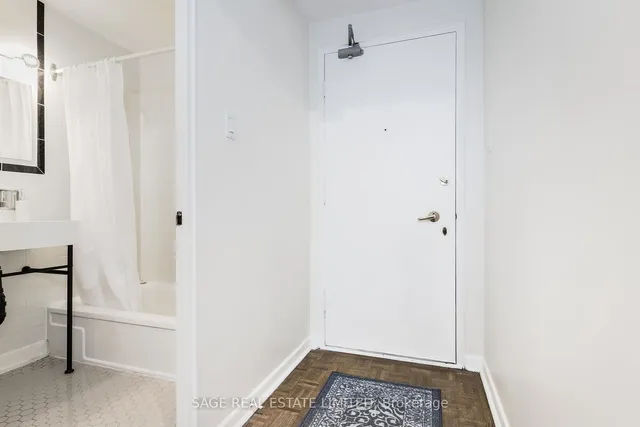 Additional image 22 of 575 Avenue Rd Unit 803