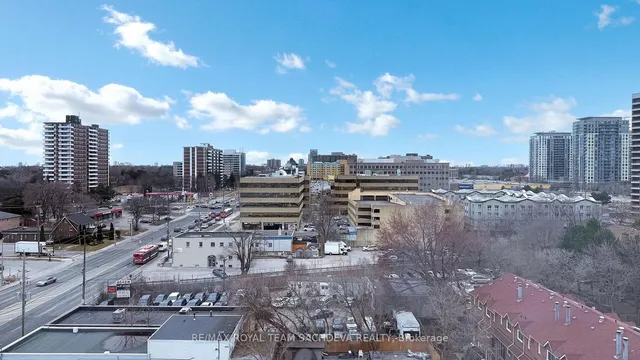 Additional image 41 of 1 Reidmount Ave Unit 903