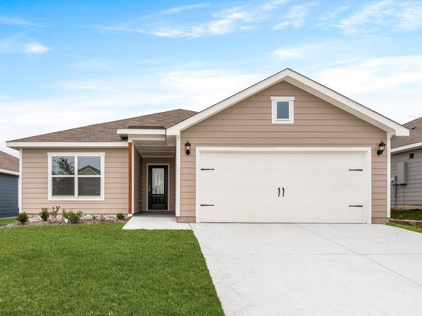 9964 Voyager Ln, Fort Worth, TX 76131