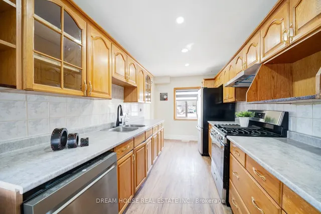 Additional image 16 of 19 Juliette Sq