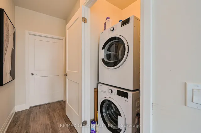 Additional image 37 of 15 Lynch St Unit 408