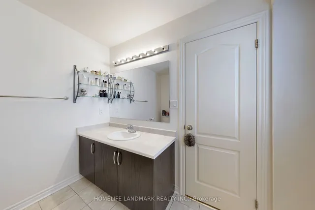 Additional image 8 of 1251 Bridletowne Circ Unit 8