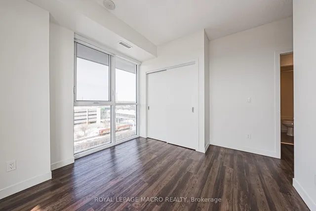 Additional image 17 of 2081 FAIRVIEW St Unit 812