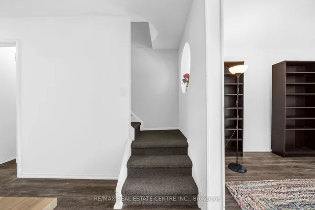 Additional image 9 of 1420 Garth St Unit 15