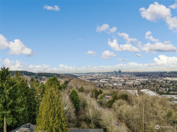 10301 Myers Way S, Seattle, WA 98168