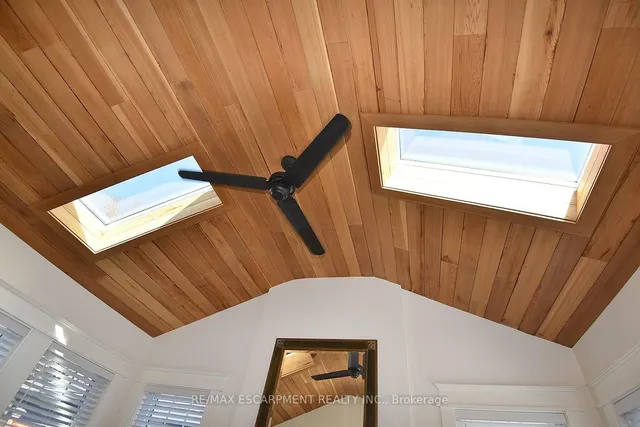 Additional image 22 of 625 Ardleigh Cres