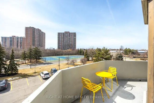 Additional image 37 of 3 Rowntree Rd Unit 302