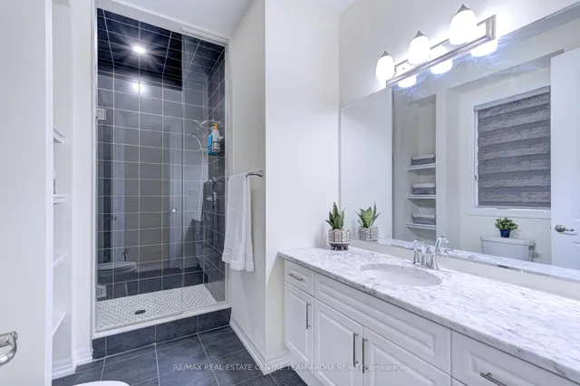 Additional image 22 of 194 Zachary Cres