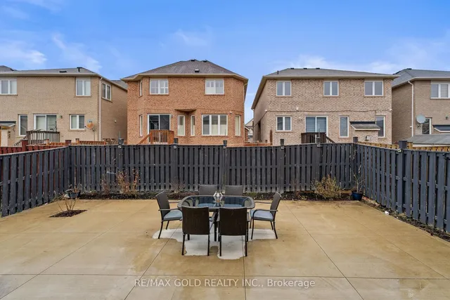 Additional image 36 of 82 Seascape Cres