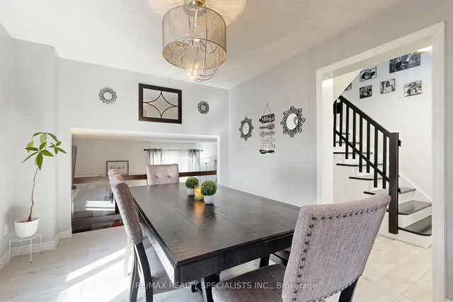 Additional image 15 of 40 Blueridge Sq