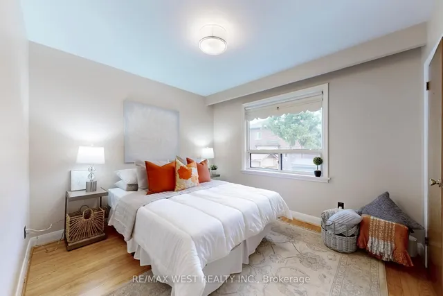 Additional image 18 of 53 Wedgewood Dr