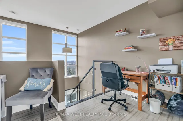 Additional image 11 of 112 Benton St Unit 704