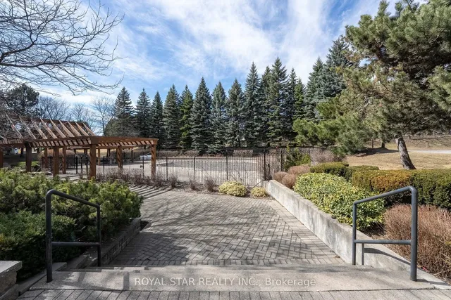 Additional image 34 of 12 Laurelcrest St Unit 811