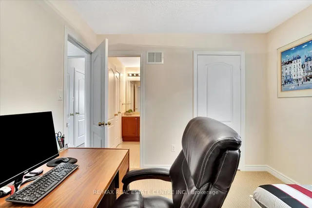 Additional image 33 of 244 Quinlan Crt