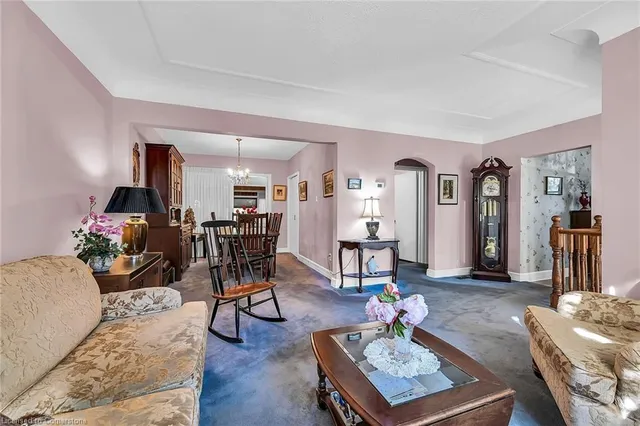 Additional image 6 of 50 Tweedsmuir Ave