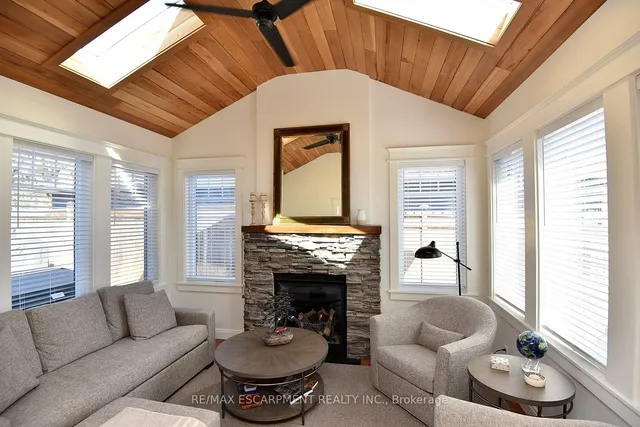 Additional image 24 of 625 Ardleigh Cres