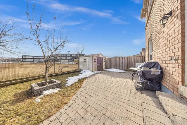 Additional image 42 of 19 Grosbeak Cres